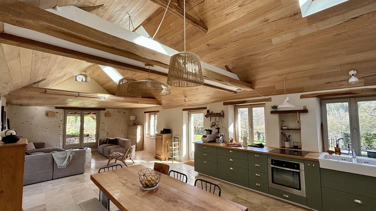La Chapelle-Montligeon House | Maison Chaleureuse au Cœur du Perche