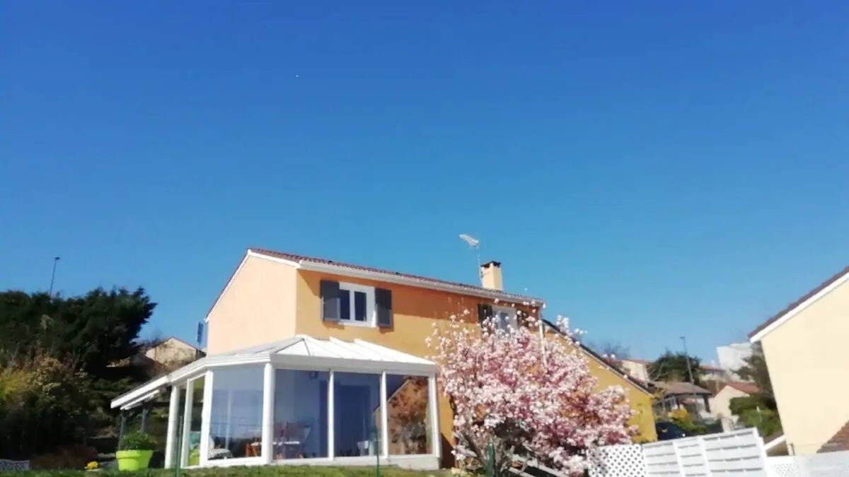 Bel Air - Le Golf - Cote Chaude House | Maison Calme Avec Piscine et vue Imprenable
