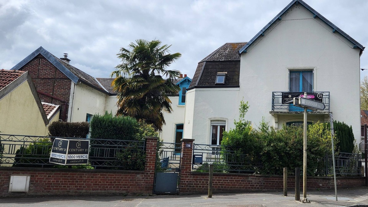 Peronne House | Maison Centre Ville