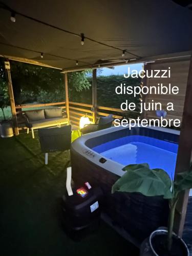 Varetz House | Maison, chaleur, chaleureuse au calme et spa