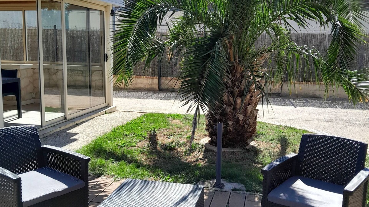 Chateauroux House | Maison Chaleureuse Entièrement Clôturée Animaux Acceptés