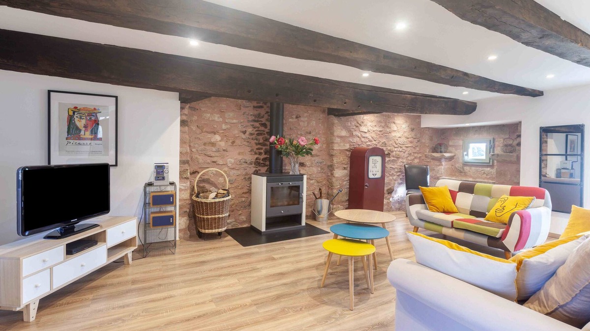 Lassouts House | Maison Clos Fleuri - Four Bedroom House, Sleeps 7