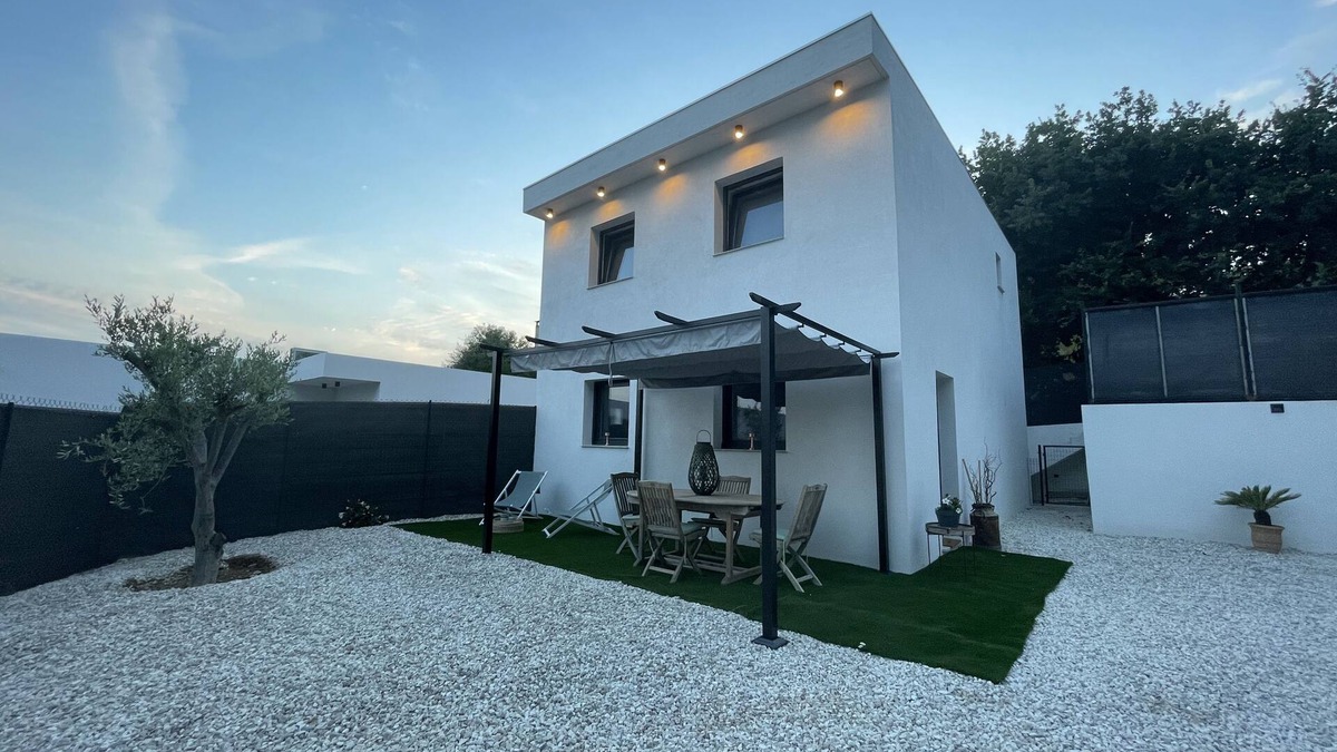 Nice House | Maison Coquette