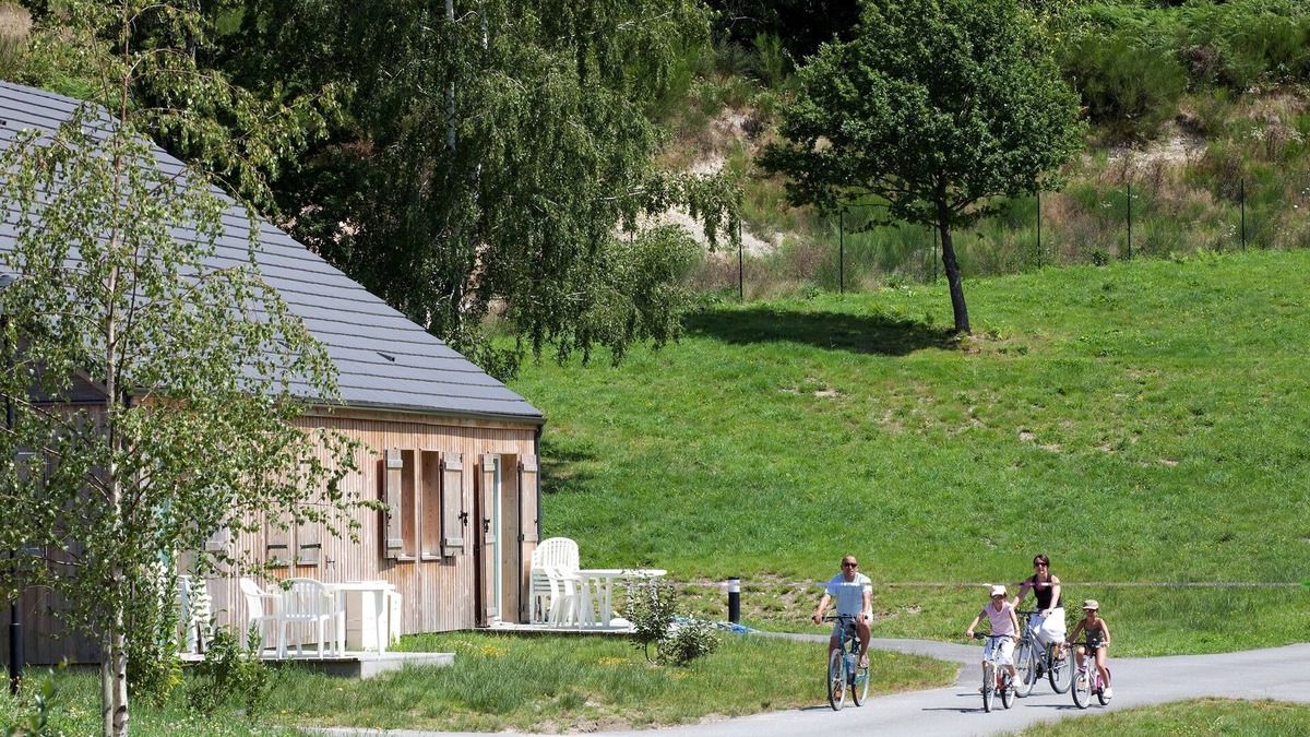 Egletons House | Maison cosy à 700 mètres du centre ville