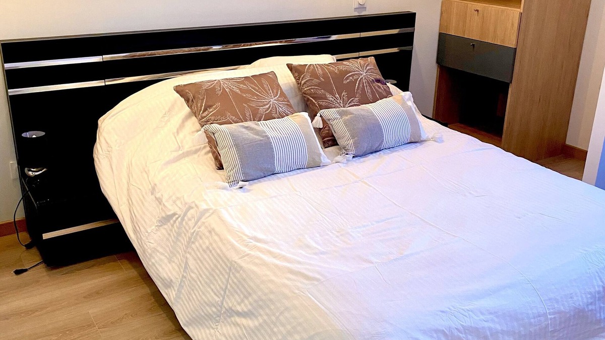 Meyzieu Nord Ouest Bed & Breakfast | Maison Cosyli