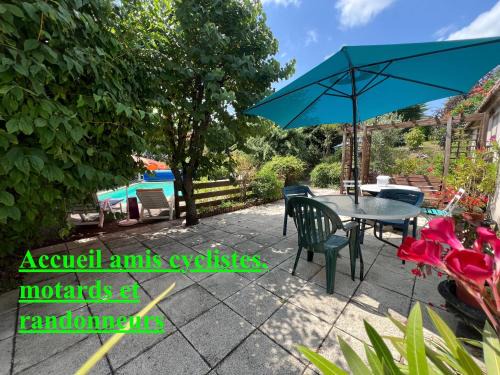Maringes Bed & Breakfast | Maison d'Hôtes L'Escale Du Loup Blanc