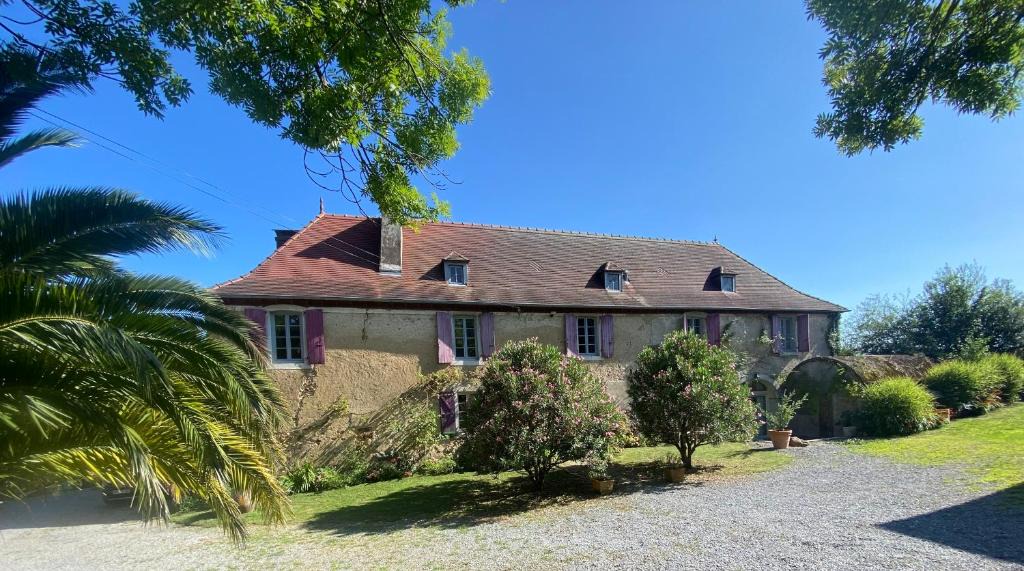 Lucq-de-Bearn House | Maison D'hôtes-Maison Castaings