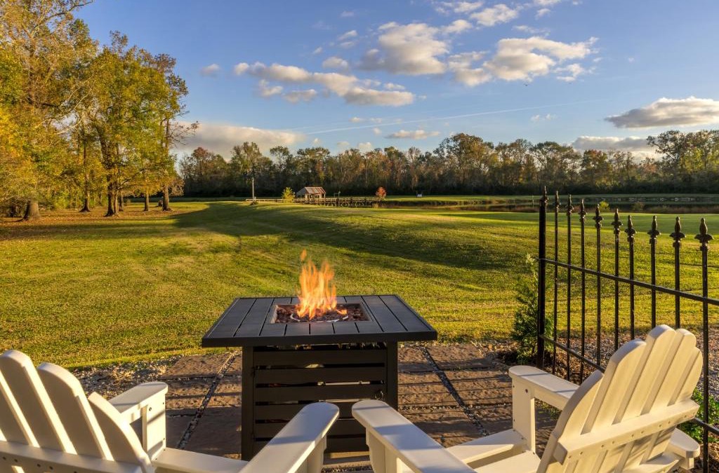 Rayne Bed & Breakfast | Maison D'Memoire Bed & Breakfast Cottages