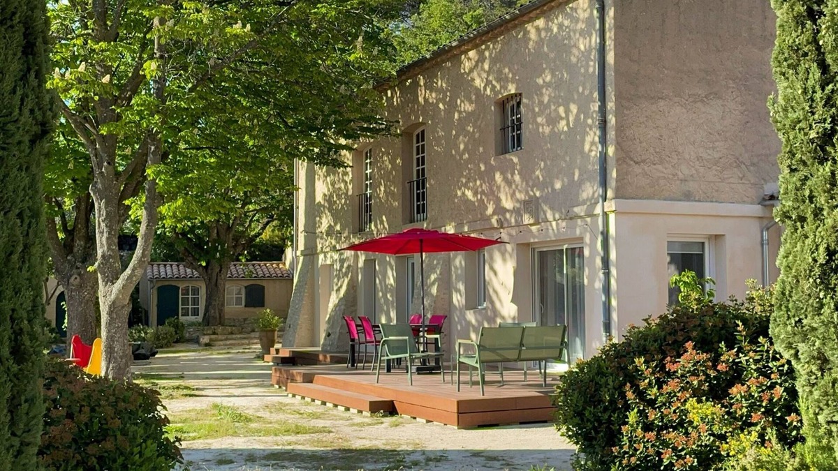 Aix-en-Provence House | Maison Dans la Campagne Aixoise