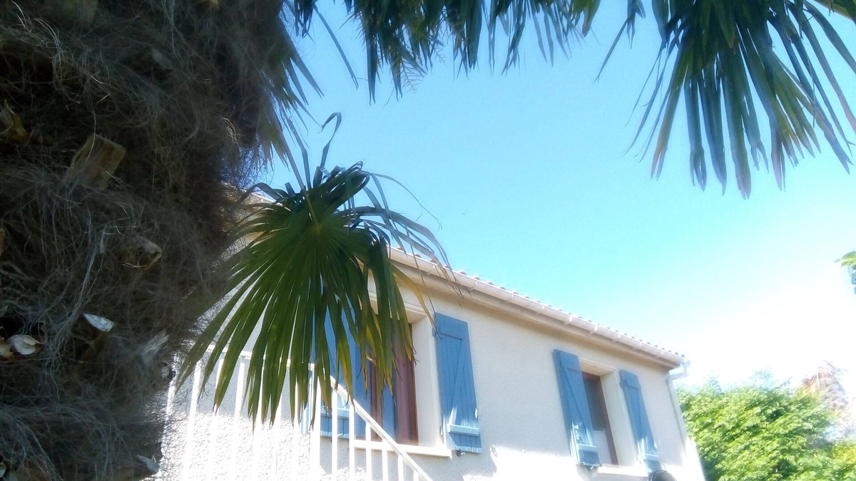 Garidech House | Maison Dans Lotissement Calme