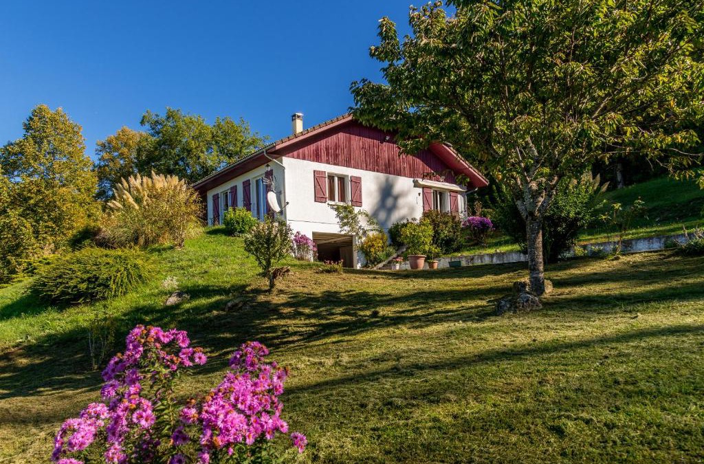 Verthemex Villa | Maison dans un parc de verdure