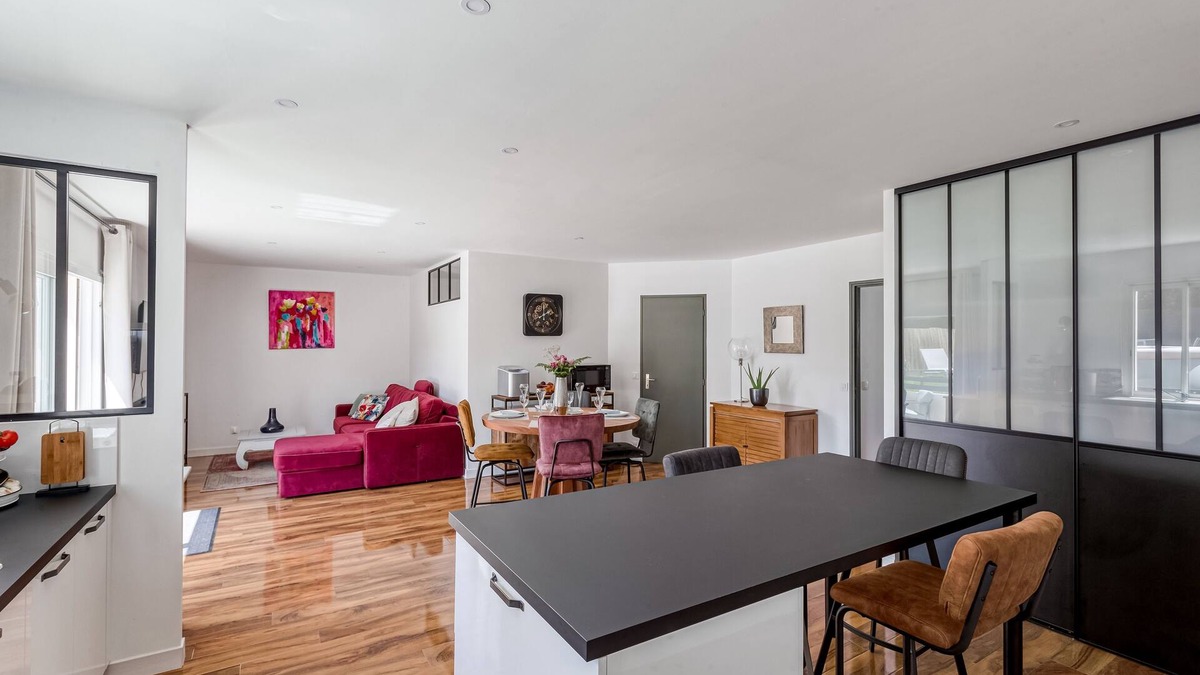 Salles sur Mer House | Maison Dany - Maison avec jardin