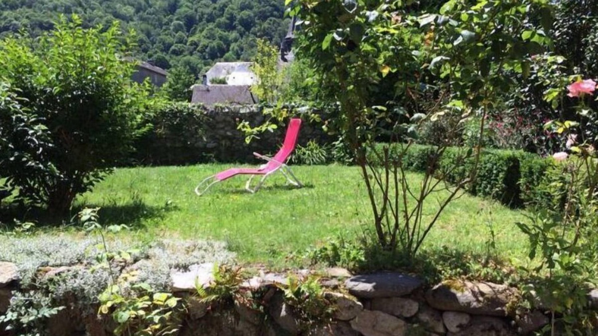 Campan House | Maison de 3 Chambres Pour 6 Personnes