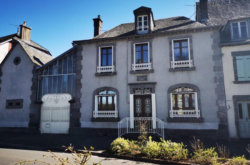 Champagnac House | Maison de bourg dans le Cantal