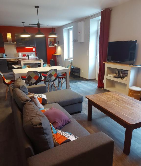 Parcay-sur-Vienne House | Maison de bourg paisible