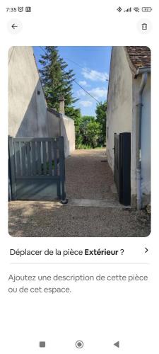Saint-Bonnet-Troncais House | Maison de campagne