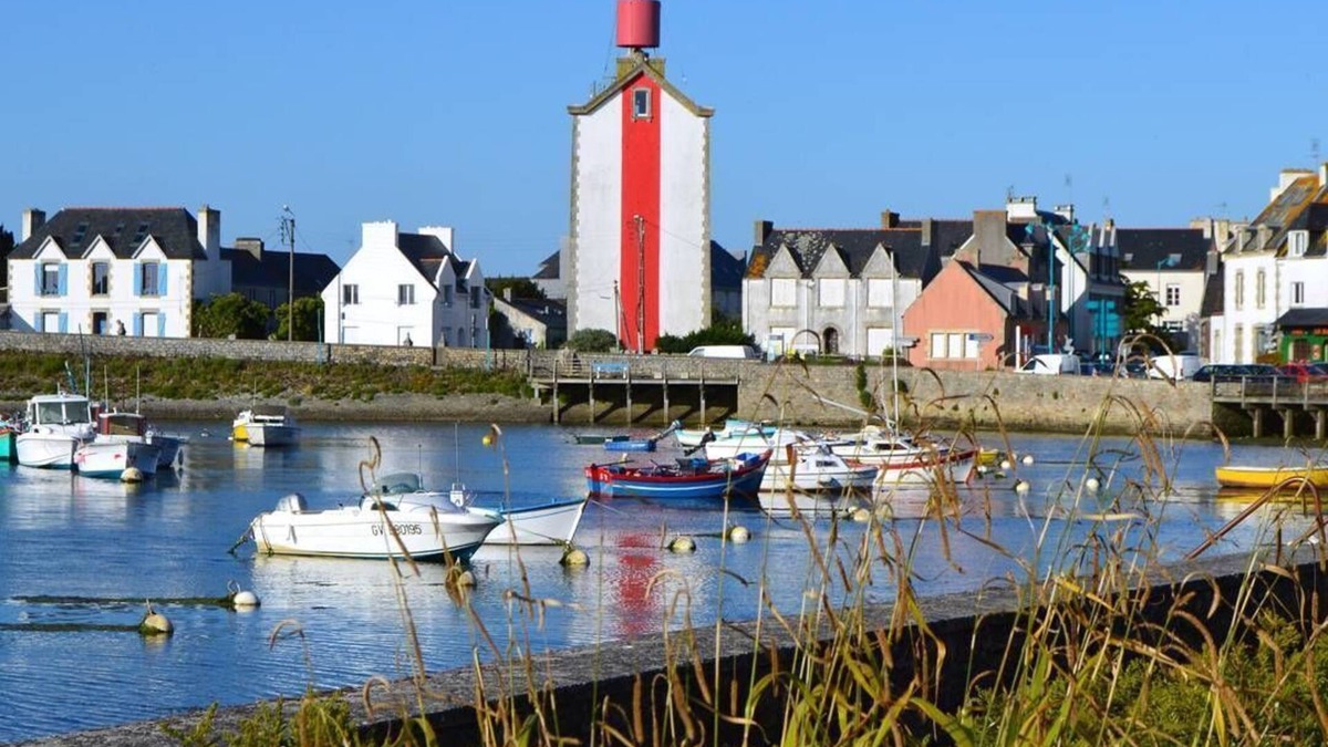 Saint-Jean-Trolimon House | Maison de Campagne Proche Mer 4 Adultes 2 Chambres