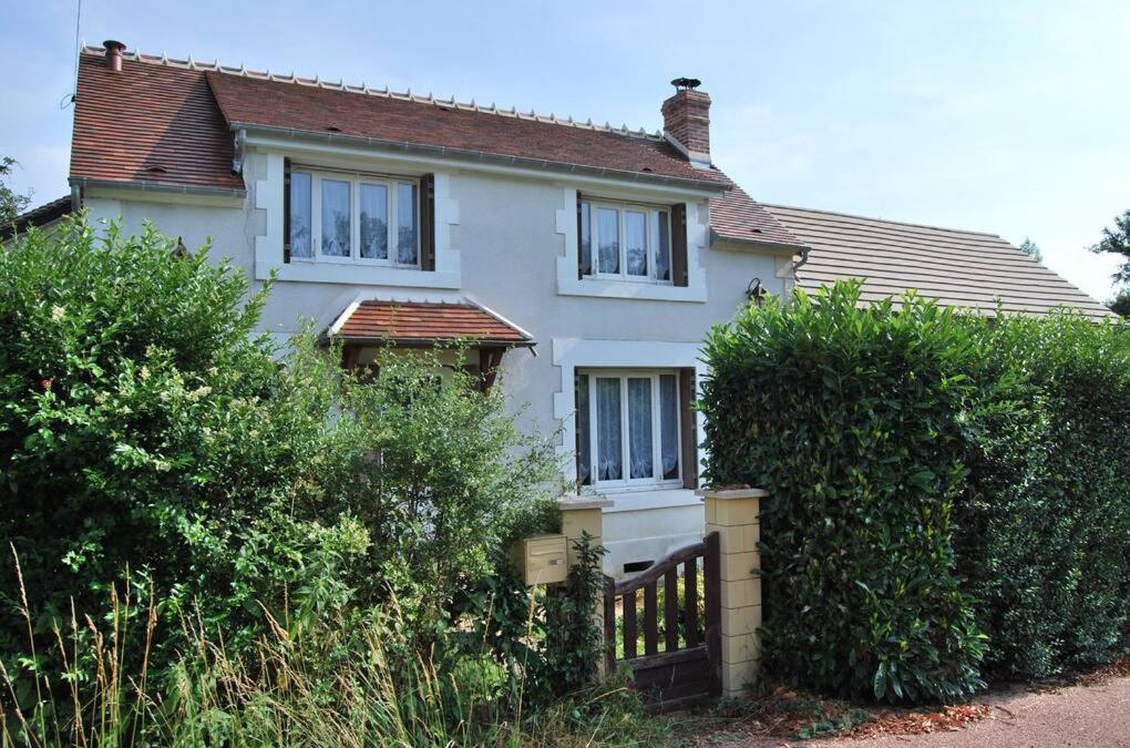 Parigny-les-Vaux House | Maison de campagne avec piscine
