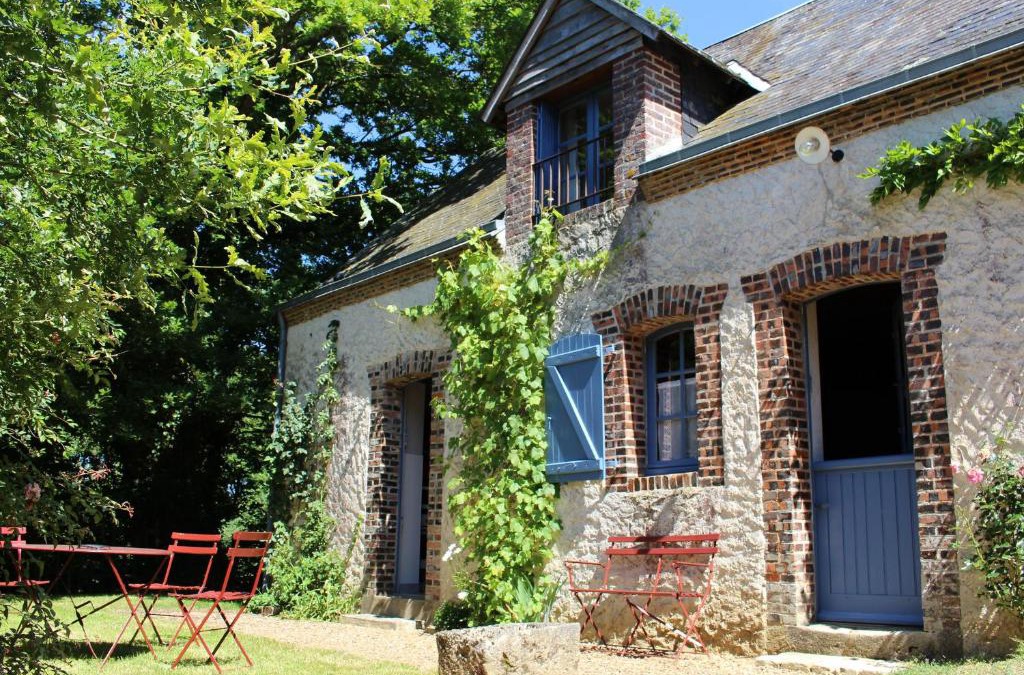 Berfay House | Maison de campagne avec grand jardin, cheminée, vélos et wifi à Berfay - FR-1-410-242
