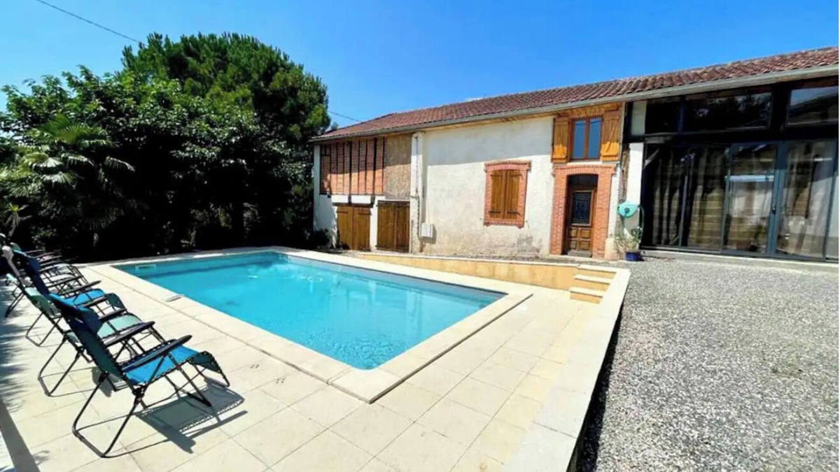 Mun House | Maison de Campagne Chaleureuse