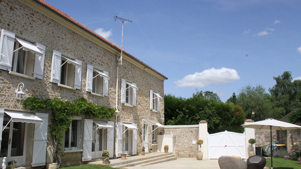 Aincourt Villa | Maison de Campagne Chic Dans le Vexin, Avec Atelier D'artiste