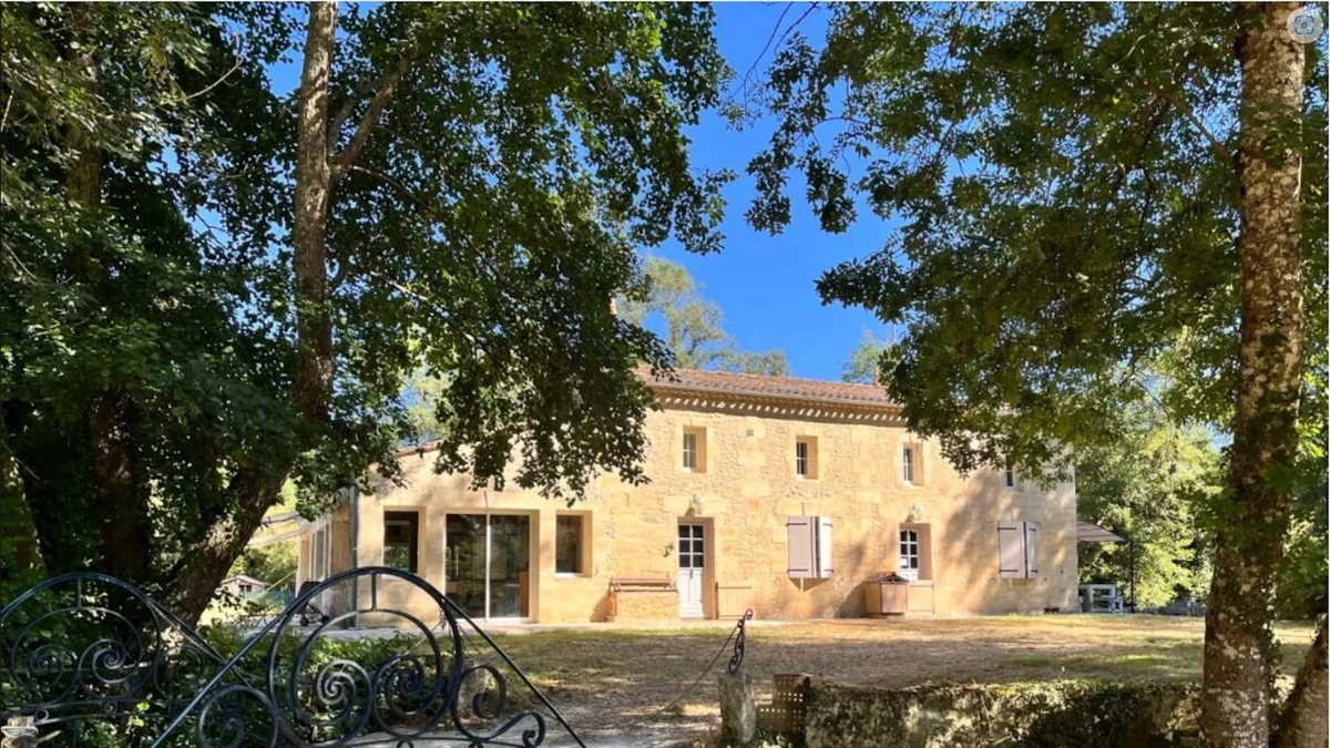 Perissac Cottage | Maison de Campagne en Bord de Rivière