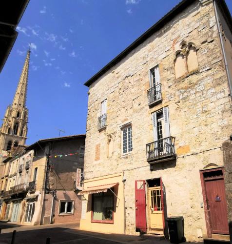Sainte-Foy-la-Grande Villa | Maison de caractère dans la bastide foyenne