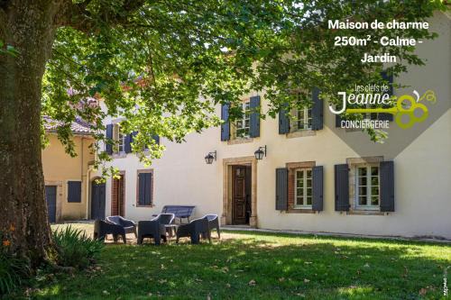 Aussac House | MAISON DE CHARME - 250m2 - CALME - JARDIN