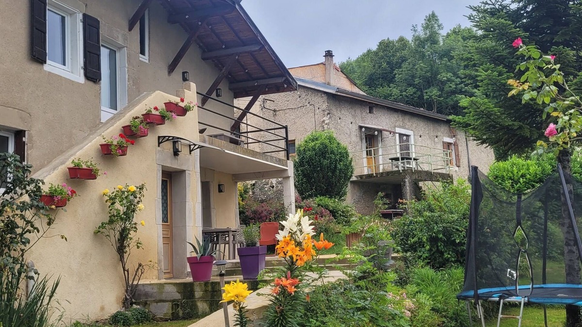 Hostun House | Maison de Charme au Pied du Vercors