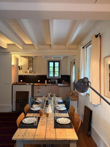 Etrembieres House | Maison de charme près de Genève, vue et terrasse - idéal familles!