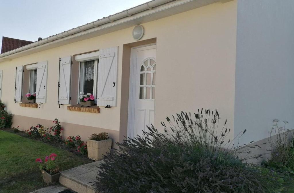 Hesdigneul-les-Boulogne House | Maison de plain-pied avec cour privée, proche de la plage, idéale pour familles, Côte d'Opale. - FR-1-376-108