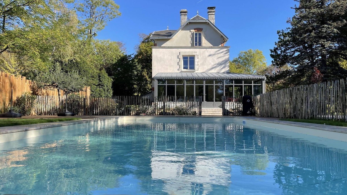 Saint-Georges-du-Bois House | Maison de maître with all comforts - Wooded park with heated swimming pool
