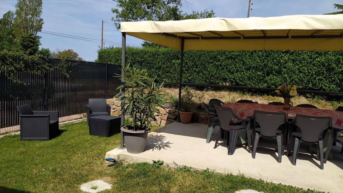 Nohant-Vic Villa | Maison de la Musique - Lovely holiday home (11p) in beautiful Nohant-Vic