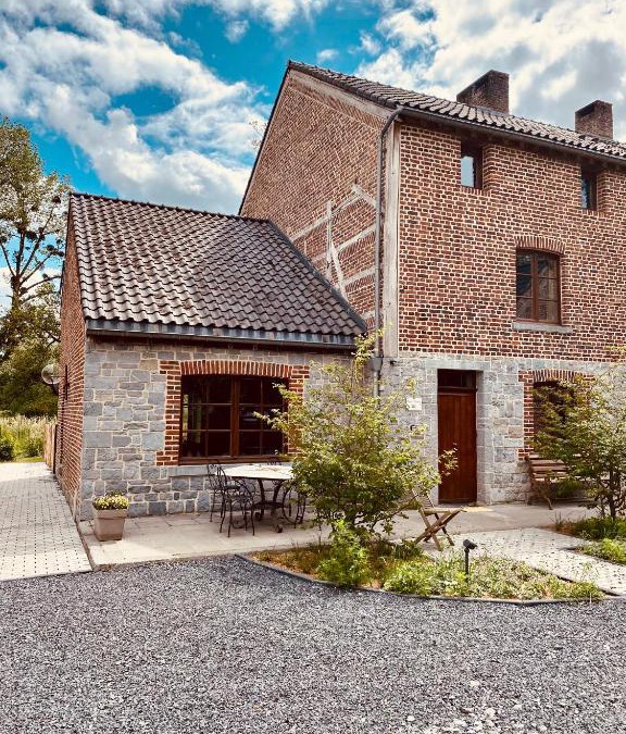 Eprave House | Maison de Ninie