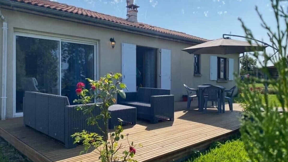 Agnat House | Maison de Plein Pieds à la Campagne !