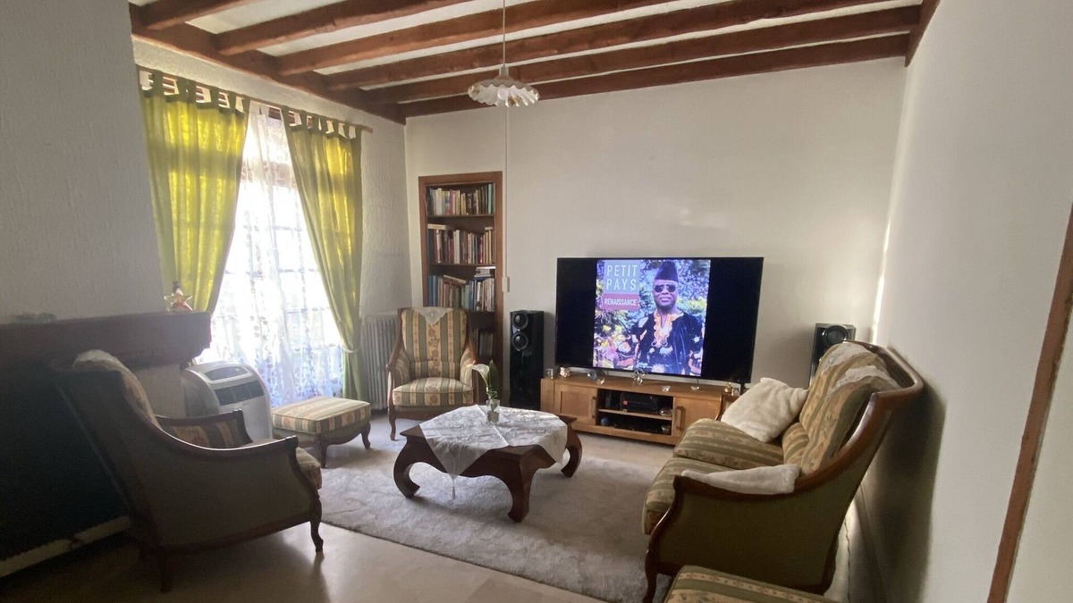 Nogent-sur-Oise House | Maison de Vacances