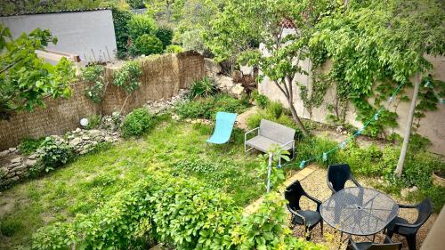 Loupian House | Maison de village avec jardin à 3 km des plages.