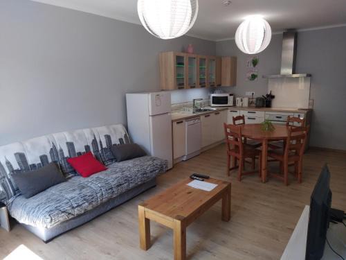 Saint-Just Apartment | Maison de village confortable entièrement rénovée