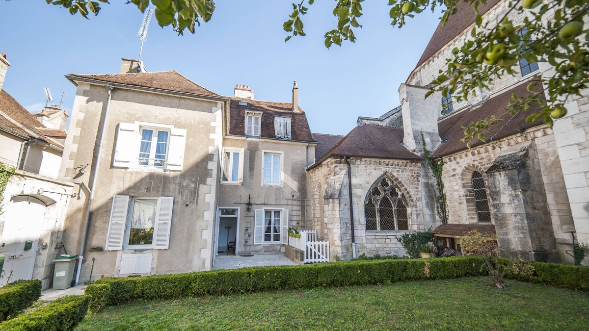 Chablis House | Maison des 7 Lieux