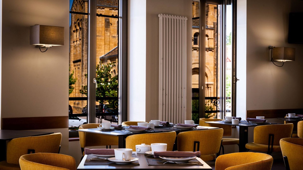 Charolles Hotel | Maison Doucet