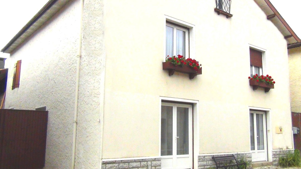 Donzacq House | Maison ds Village typical Sud-Ouest: Well-being, Relaxation Leisure for 2 to 8 pers.