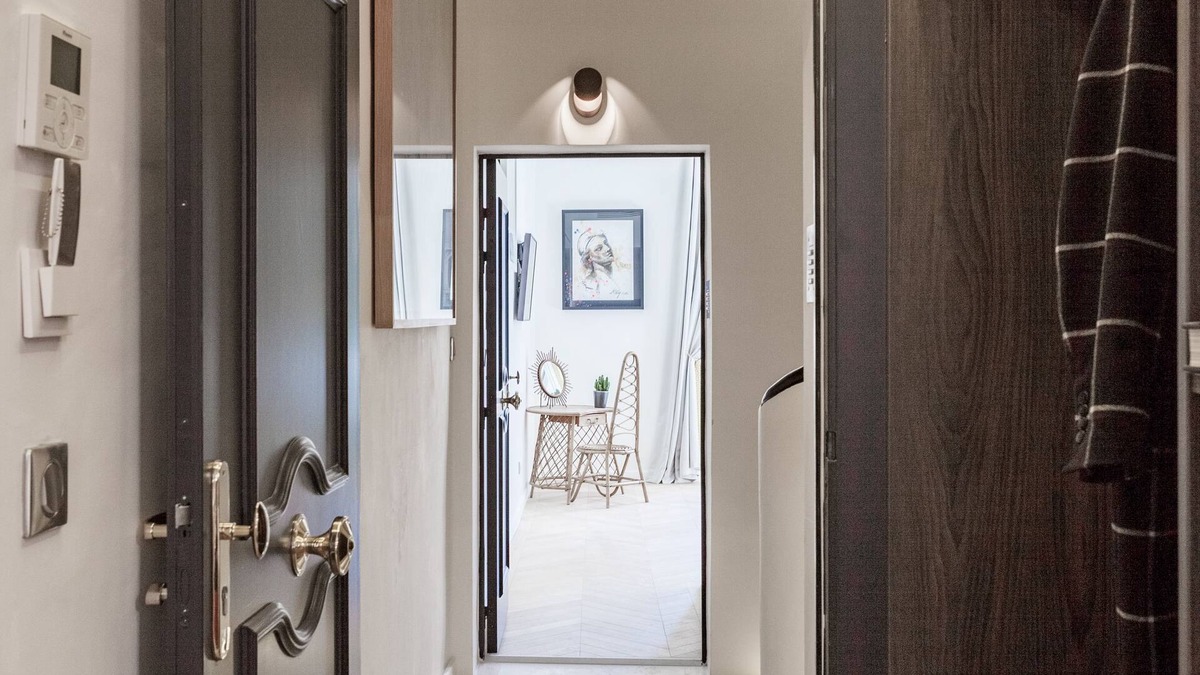 Mazarin Quarter House | Maison du Collectionneur