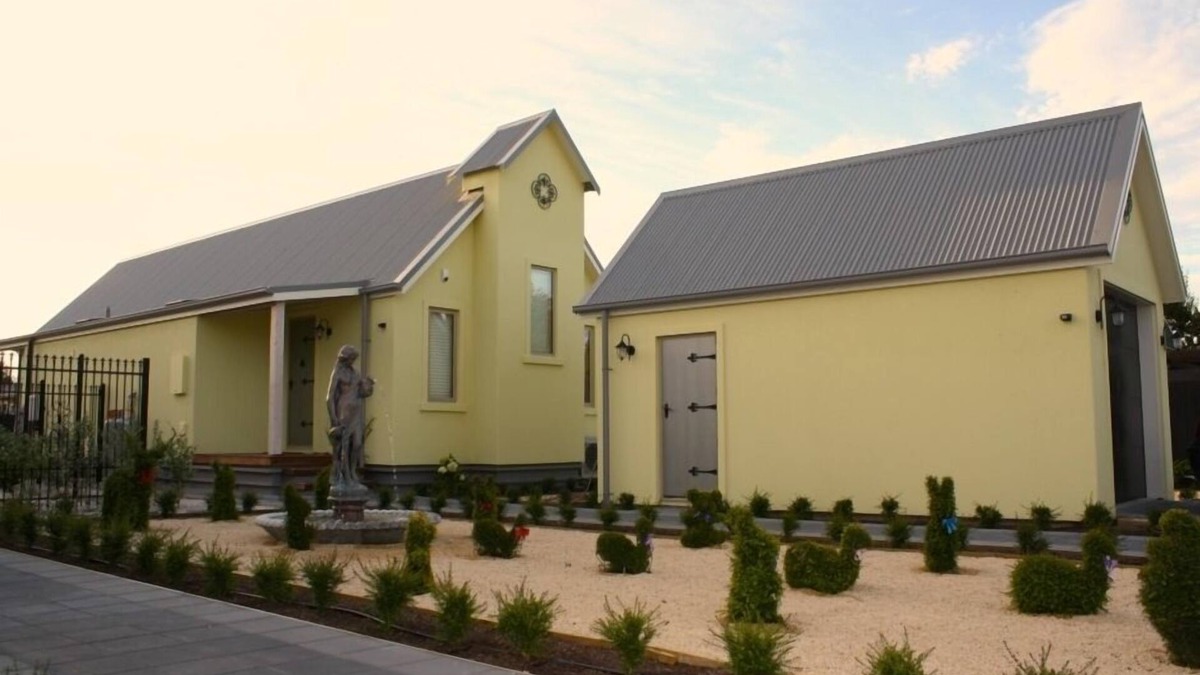 Christchurch House | Maison du Soleil, warmth in Chistchurch