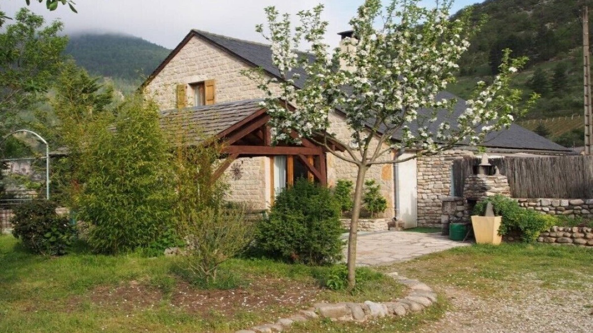 Gorges du Tarn Causses House | Maison Entière à Louer Pour 14 Personnes Dans les Gorges du Tarn