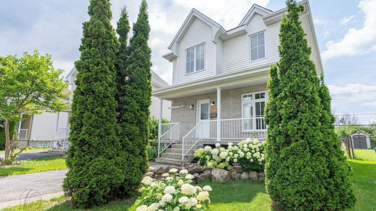 Vaudreuil House | Maison Eden Summary: