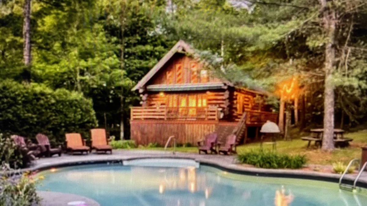 Knowlton House | Maison en Bois Rond Chic Écologique à Knowlton à 1h de Montréal