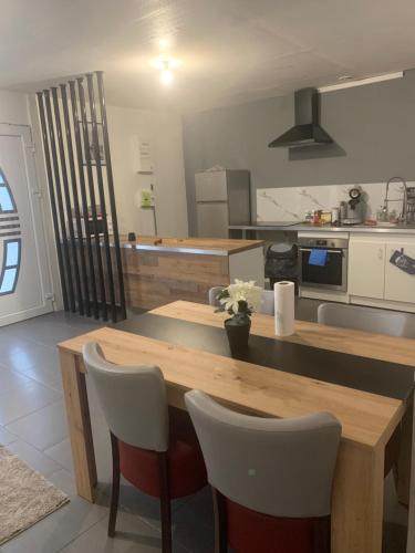 Funay - Bruyeres Apartment | Maison entière proche circuit des 24 heures