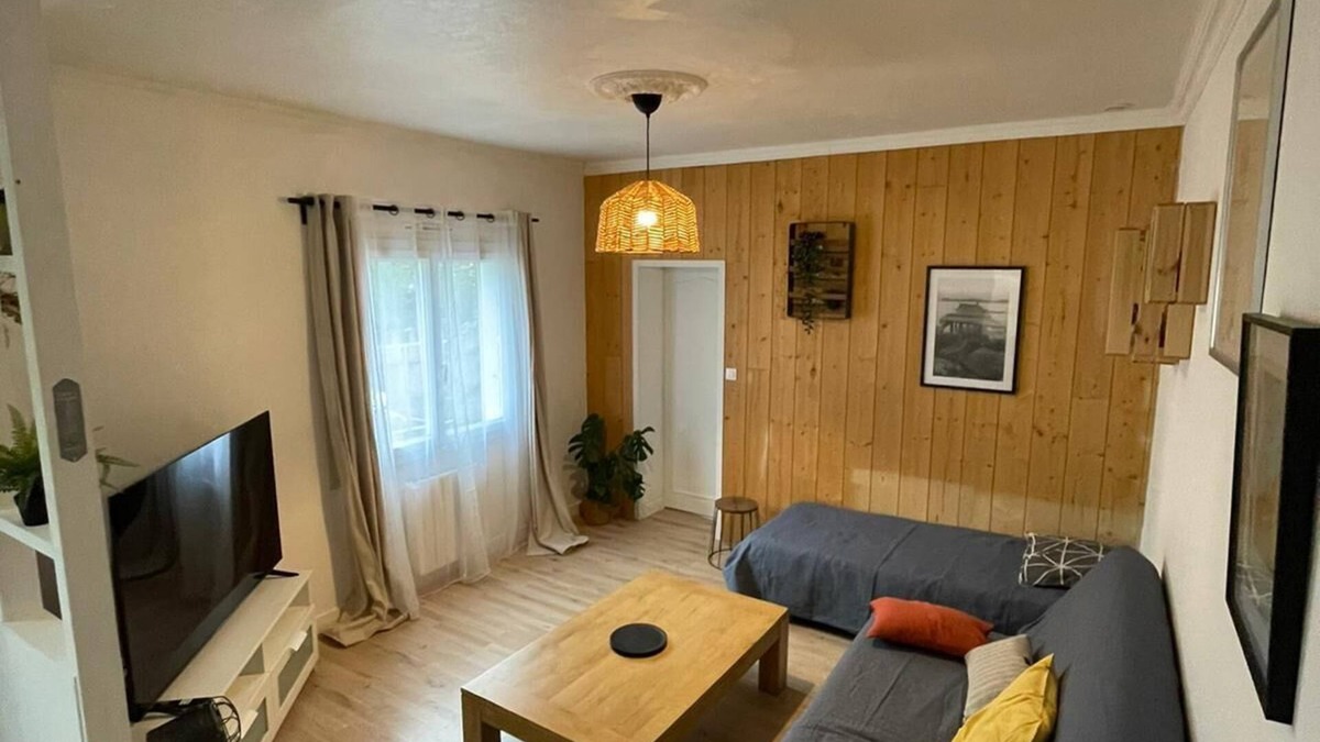 Vitre House | Maison Entiere Dans Vitré, Parking Privé