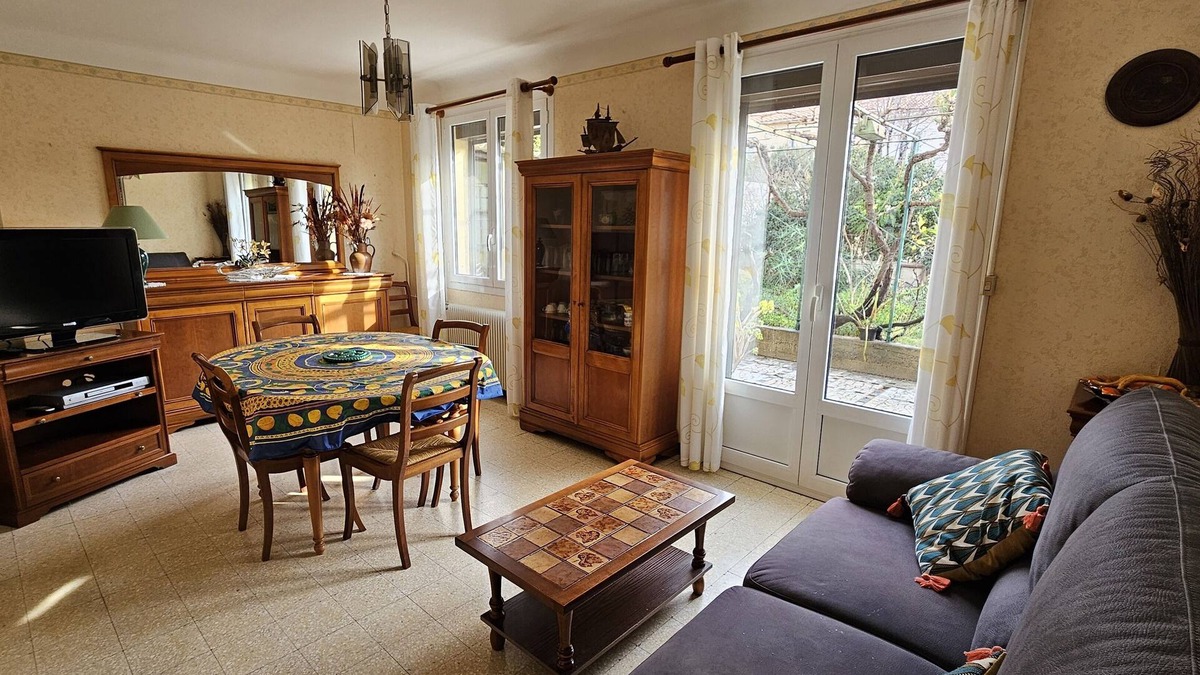 Saint-Esteve House | Maison Entre mer et Montagne