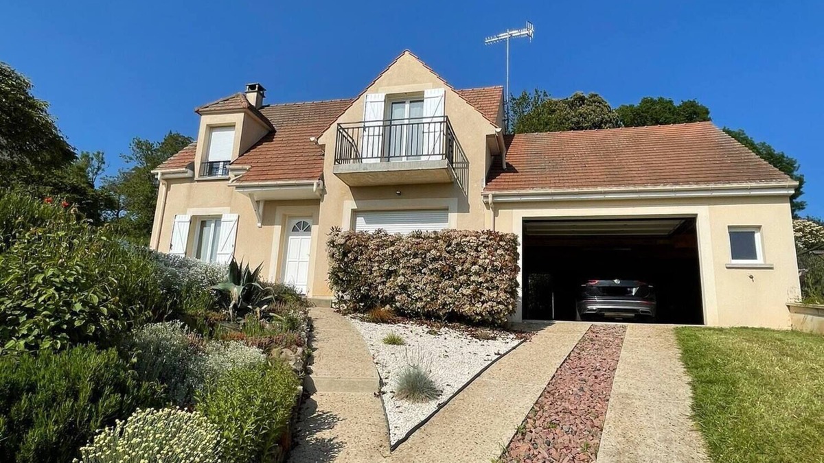 Germigny-sous-Coulombs House | Maison Familiale Avec Jardin et Piscine - Proche Disneyland